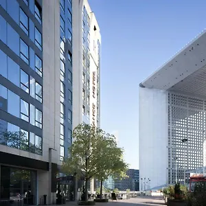 Renaissance Paris La Defense 4* Puteaux